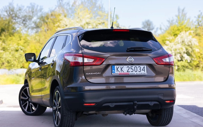 Nissan Qashqai cena 69000 przebieg: 135000, rok produkcji 2017 z Skawina małe 277